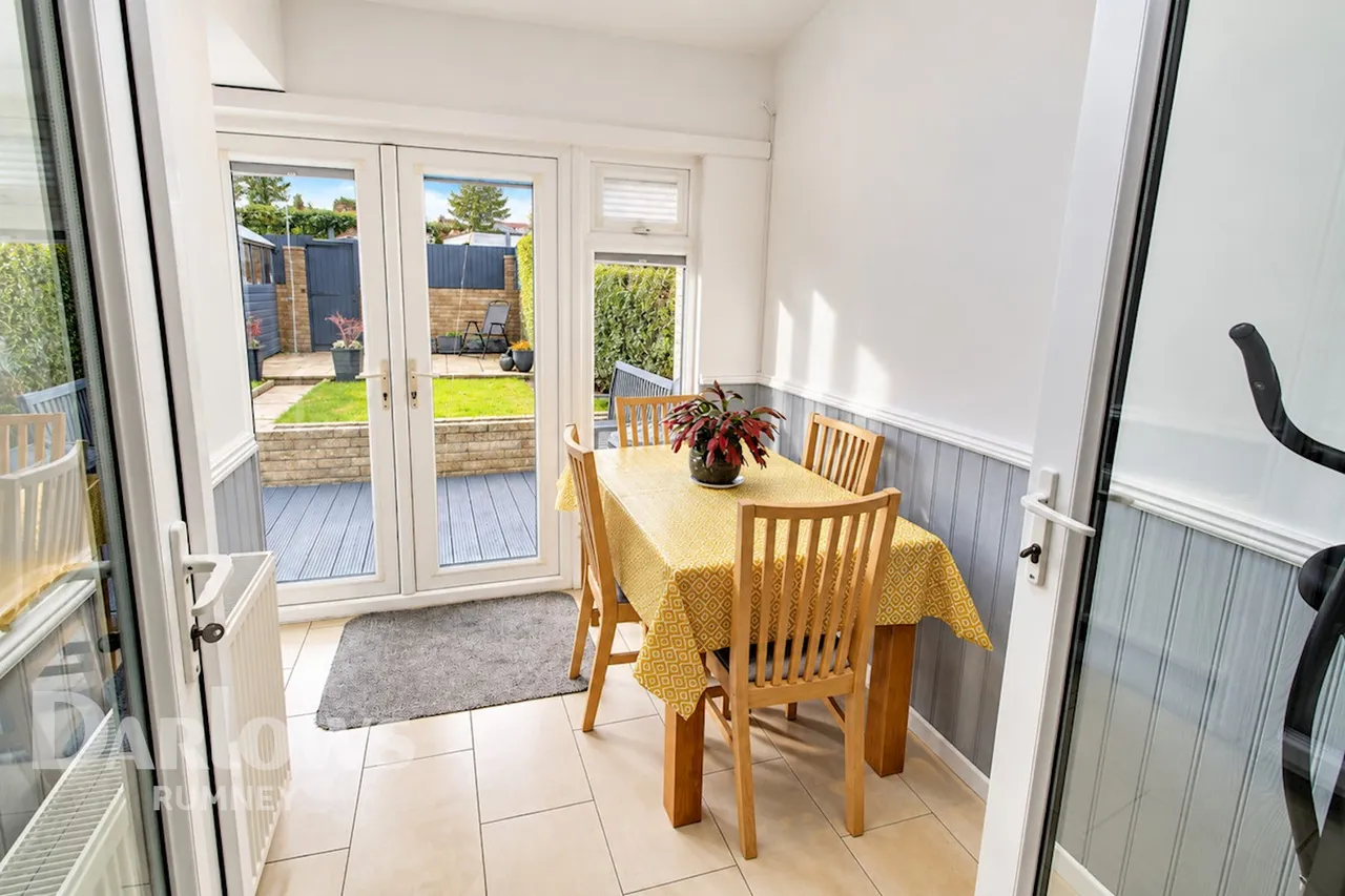Cae Glas Road, Cardiff, photo 9