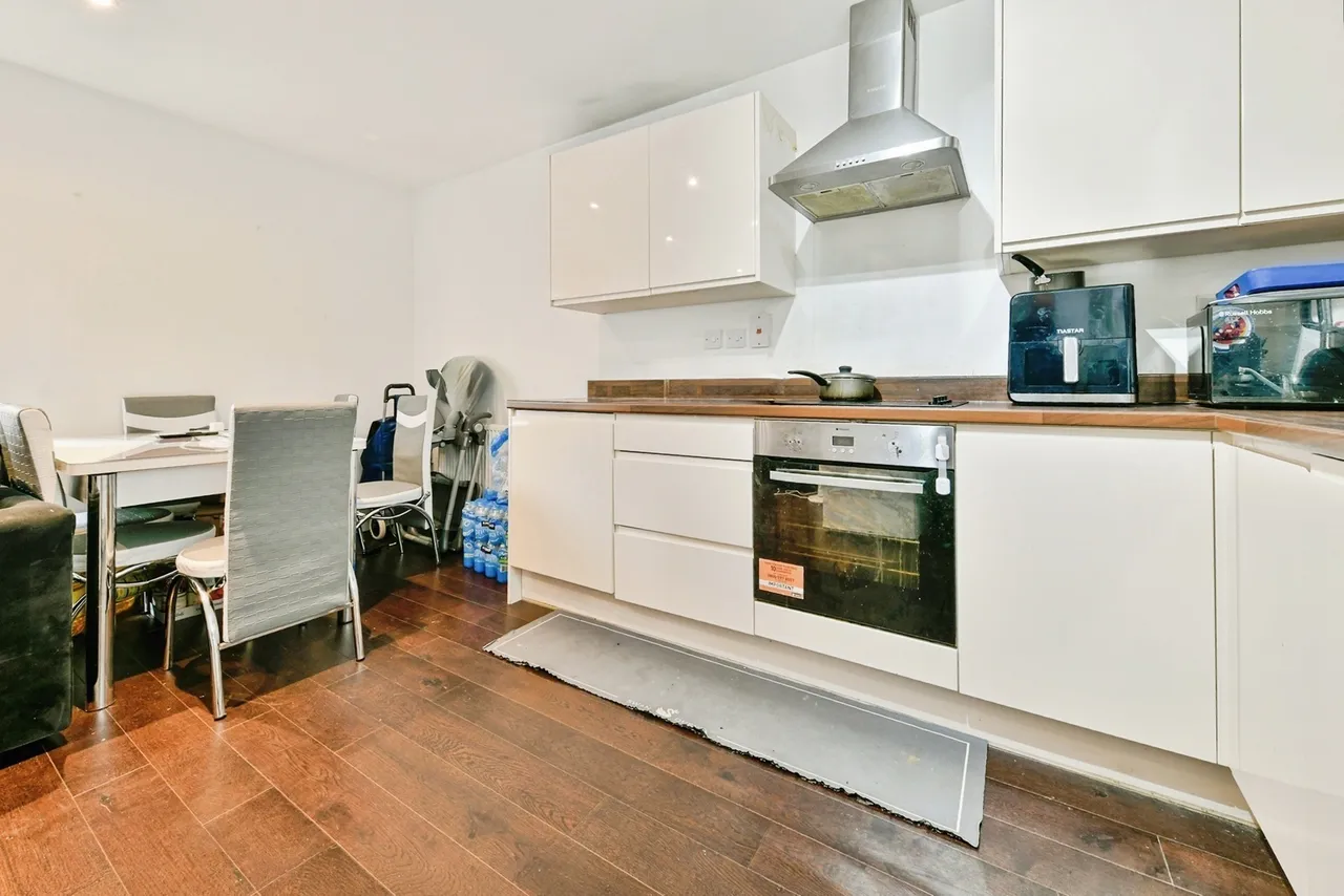 Brickdale House, Swingate, Stevenage, Hertfordshire, SG1, photo 9