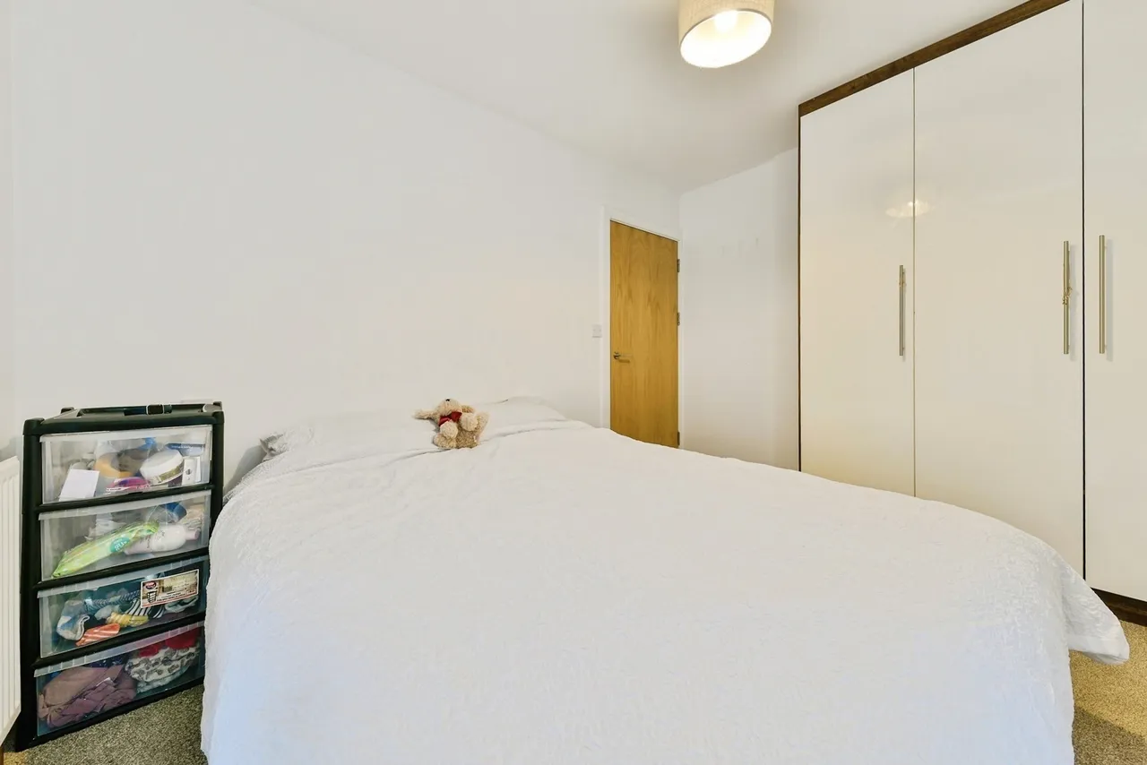 Brickdale House, Swingate, Stevenage, Hertfordshire, SG1, photo 12
