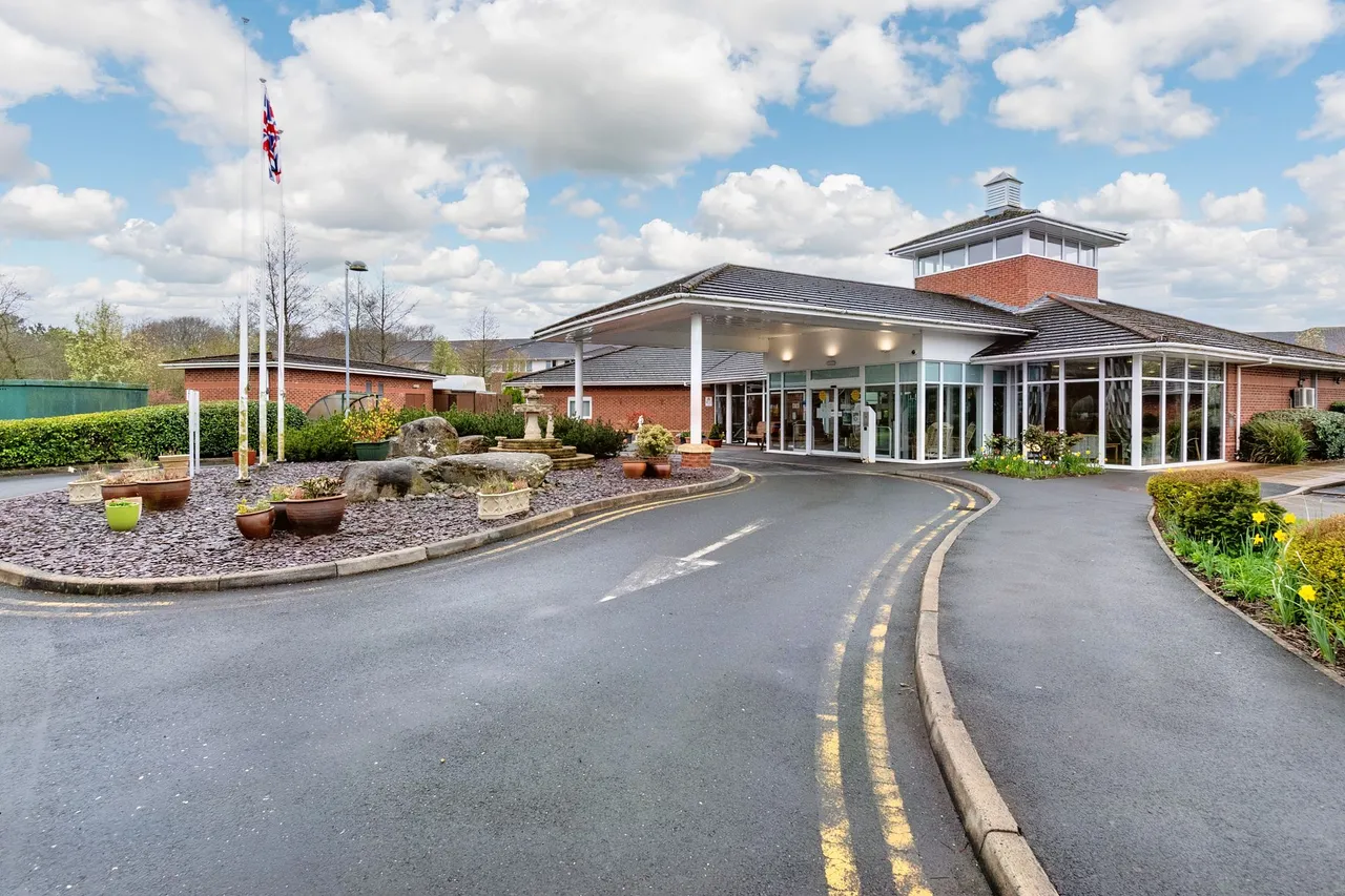 1 bed flat for sale — Reeve Court Village Stratton Drive, St. Helens, St. Helens, WA9 5BA