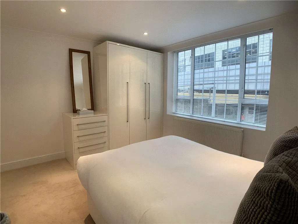 Savage Gardens, London, EC3N, photo 20