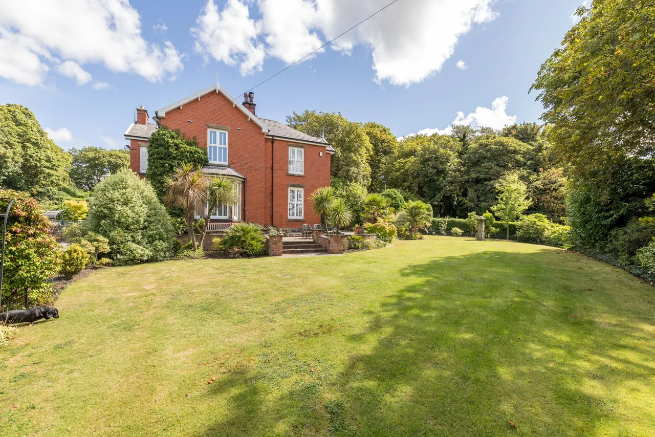 Lancaster Lane, Parbold, WN8, photo 39