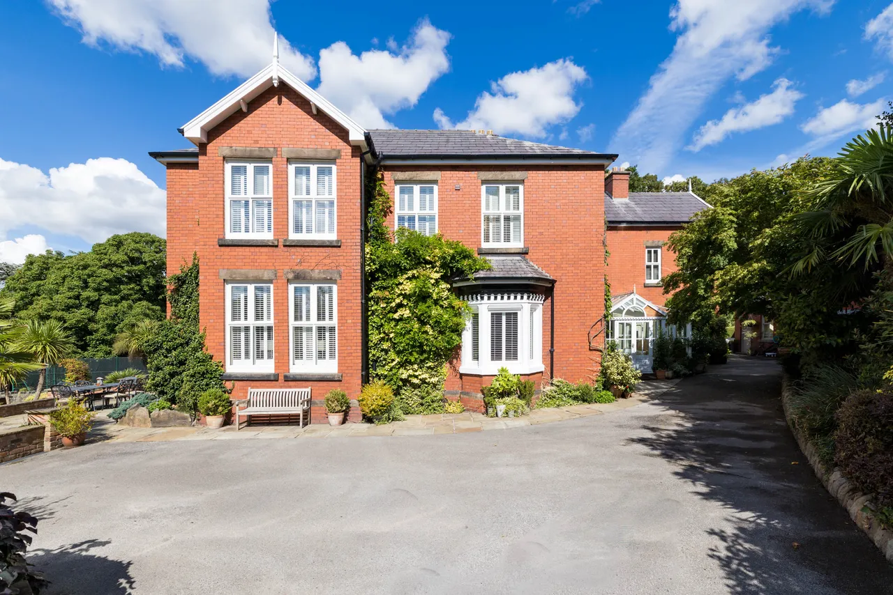 Lancaster Lane, Parbold, WN8, photo 32