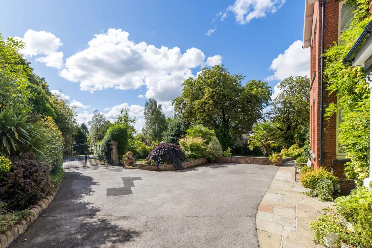 Lancaster Lane, Parbold, WN8, photo 30
