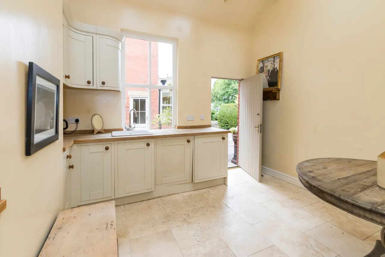 Lancaster Lane, Parbold, WN8, photo 22