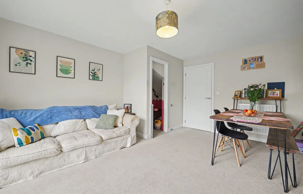 Cuckoo Drive, Kibworth, LE8, photo 7