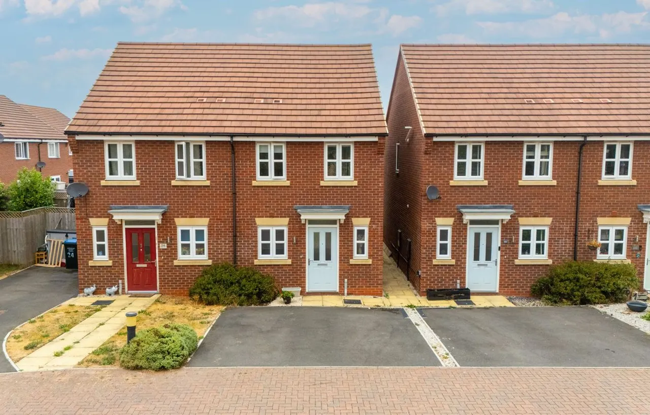 2 bed house for sale — Cuckoo Drive, Kibworth, LE8