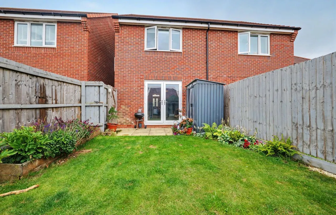 Cuckoo Drive, Kibworth, LE8, photo 16