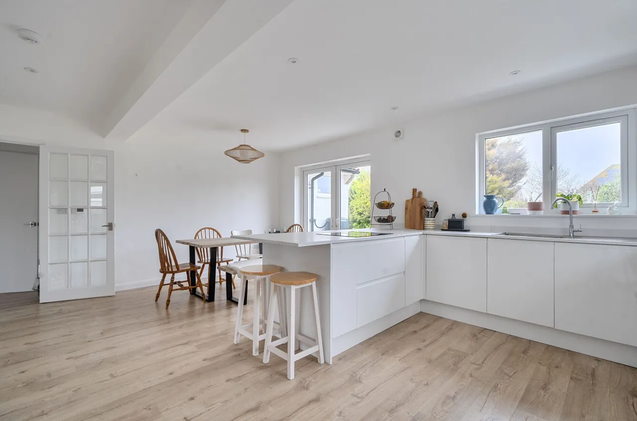 Marine Drive West, West Wittering, PO20, photo 9