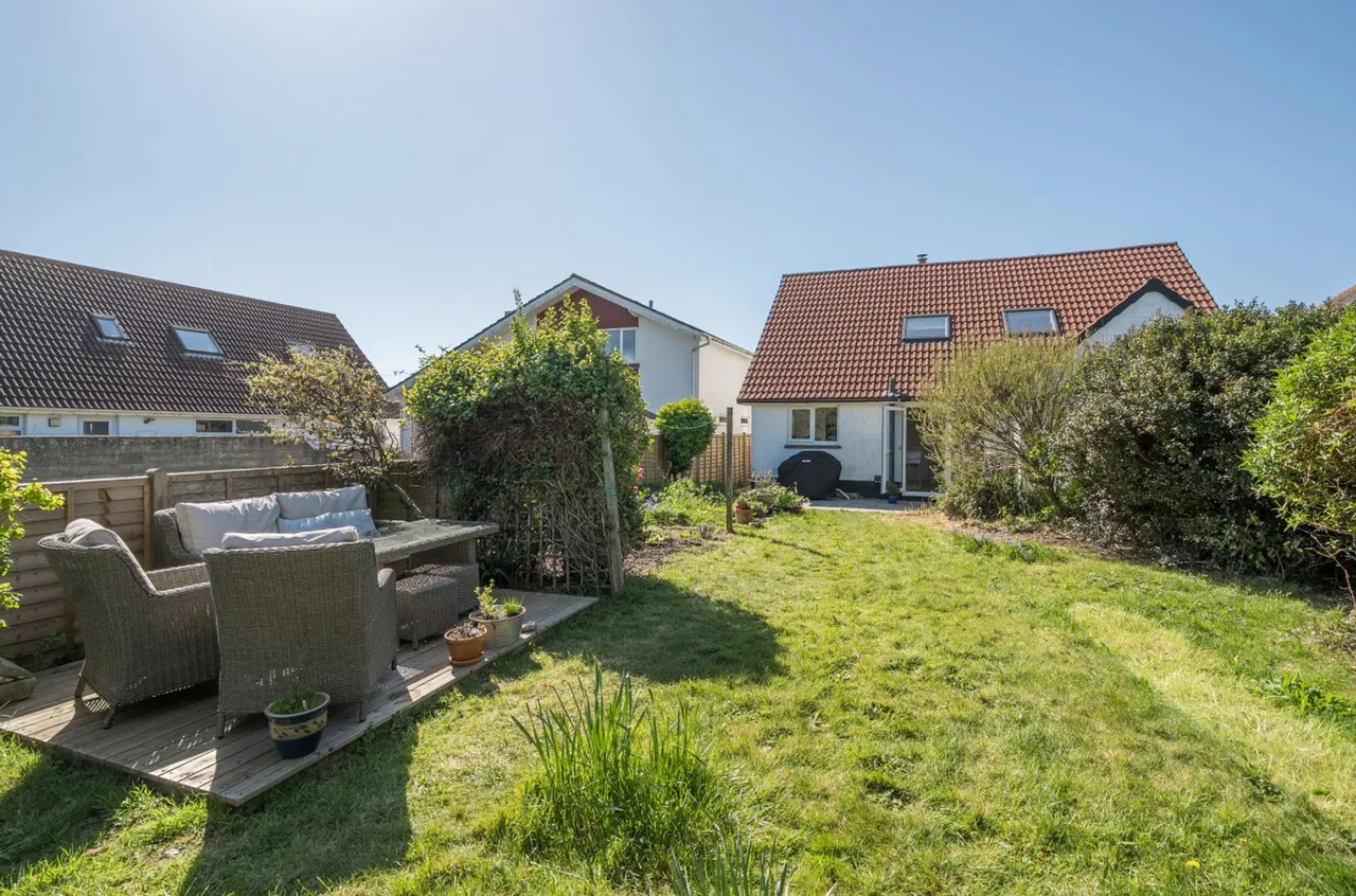 Marine Drive West, West Wittering, PO20, photo 20
