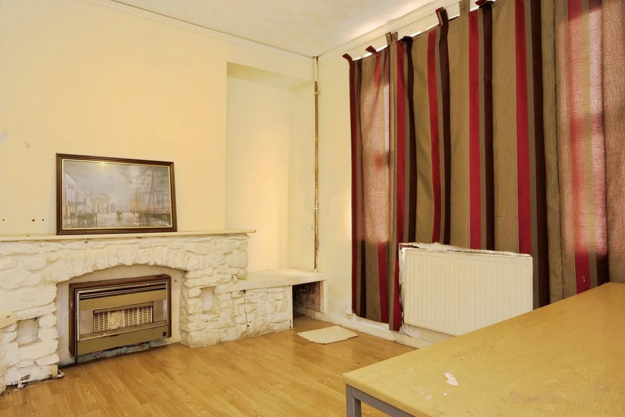 Dolphin Street, Newport, NP20, photo 3