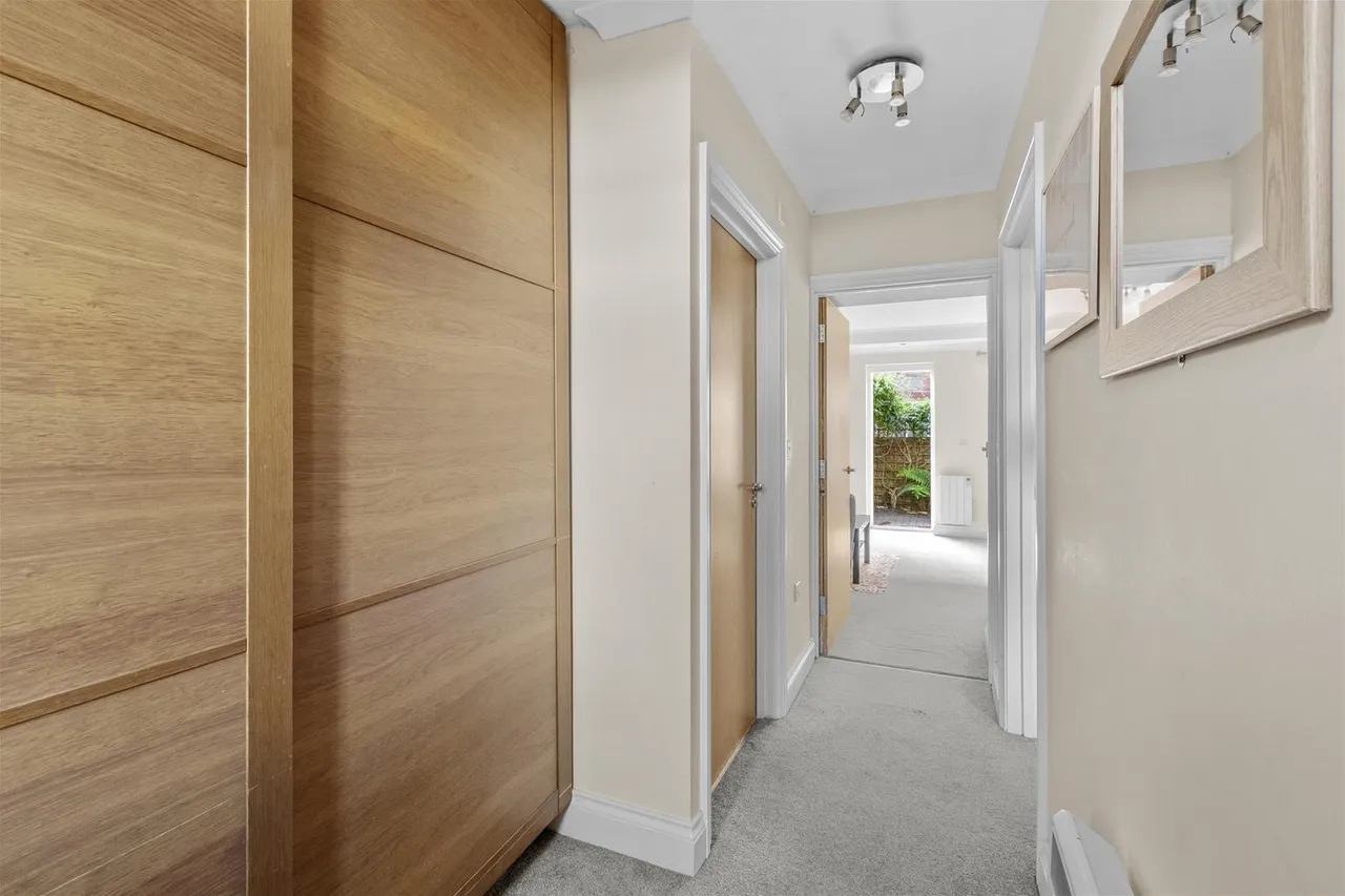 London Road, High Wycombe, HP11, photo 7