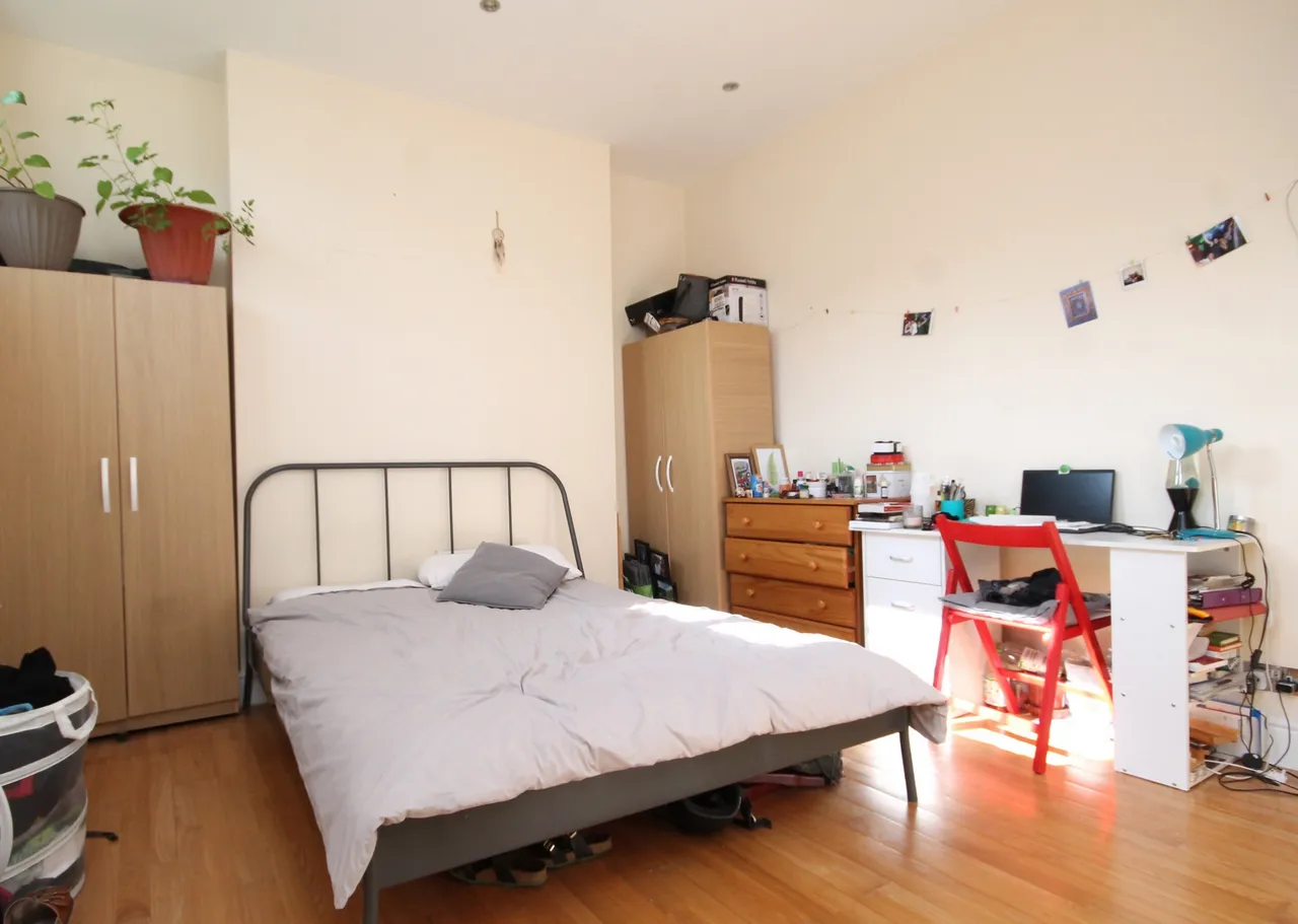 Seven Sisters Road, Islington, N7, photo 7