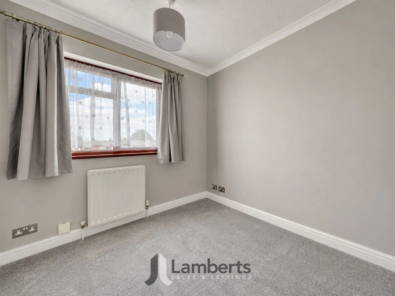8 Albury Road, Studley, photo 14