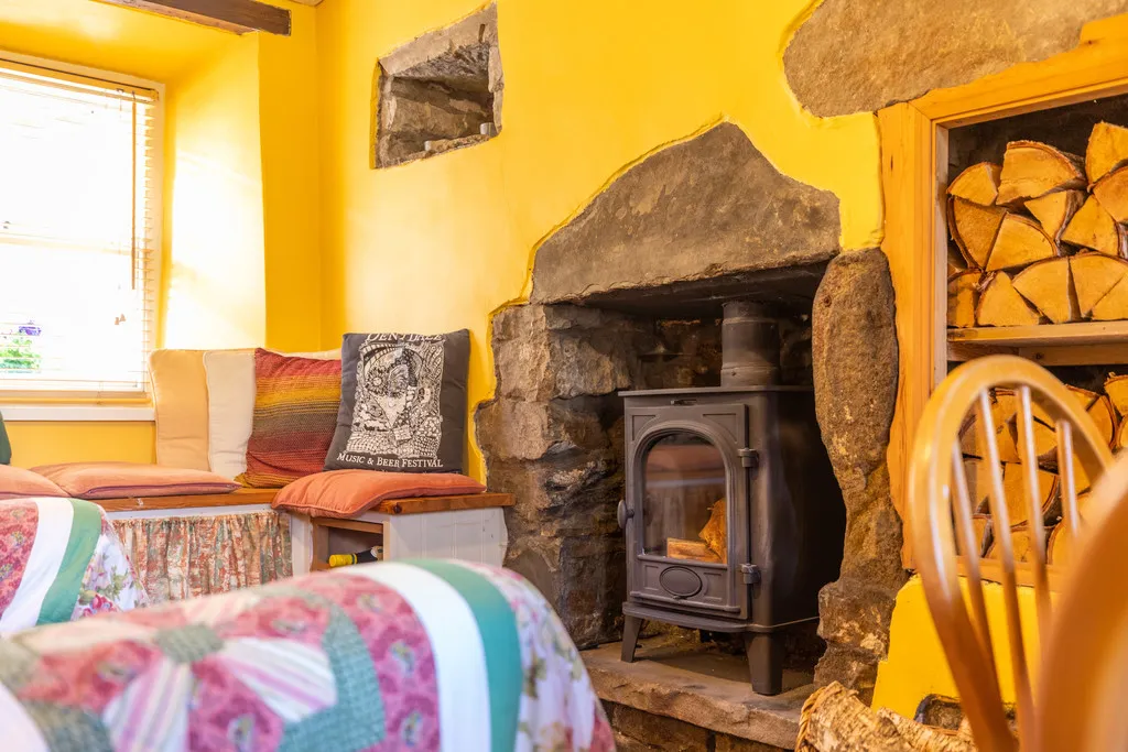 Main Street, Dent, LA10, photo 5