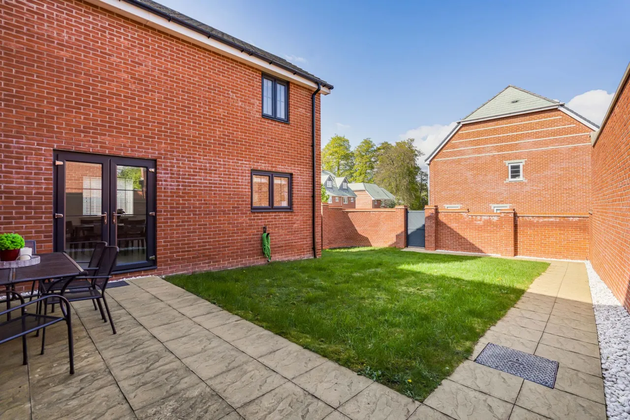 Doolittle Avenue, High Wycombe, HP11, photo 7
