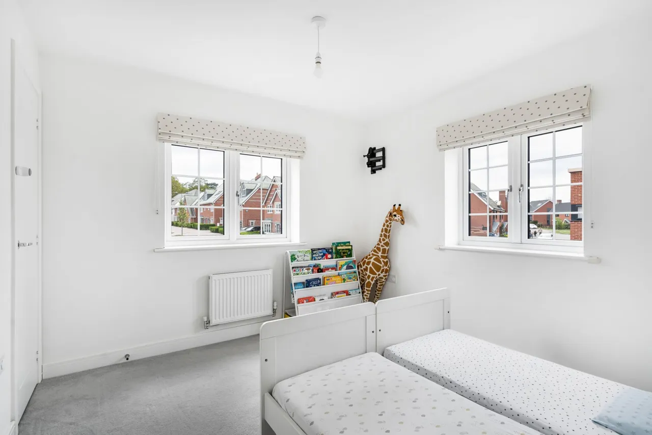 Doolittle Avenue, High Wycombe, HP11, photo 14