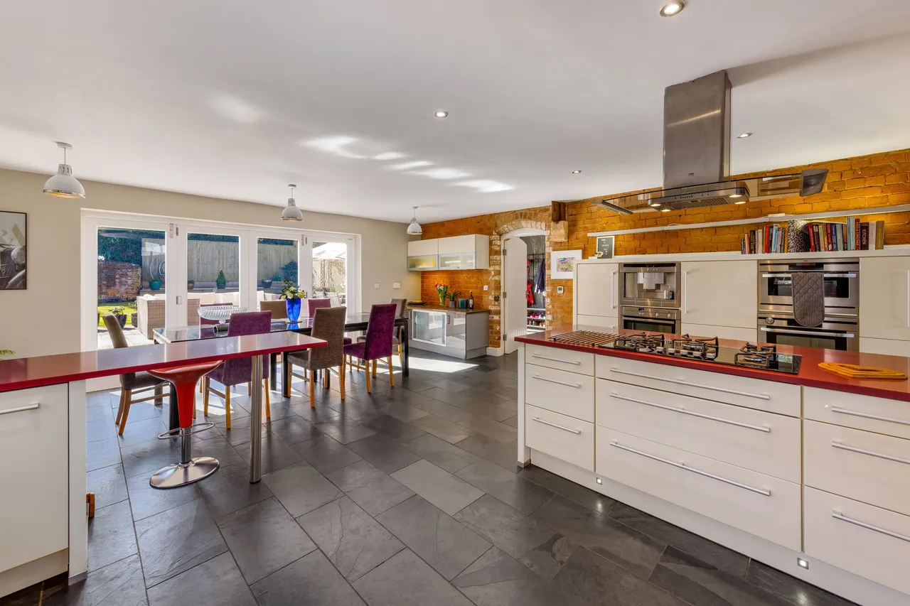 Church Hill, Bishops Tachbrook, CV33, photo 49