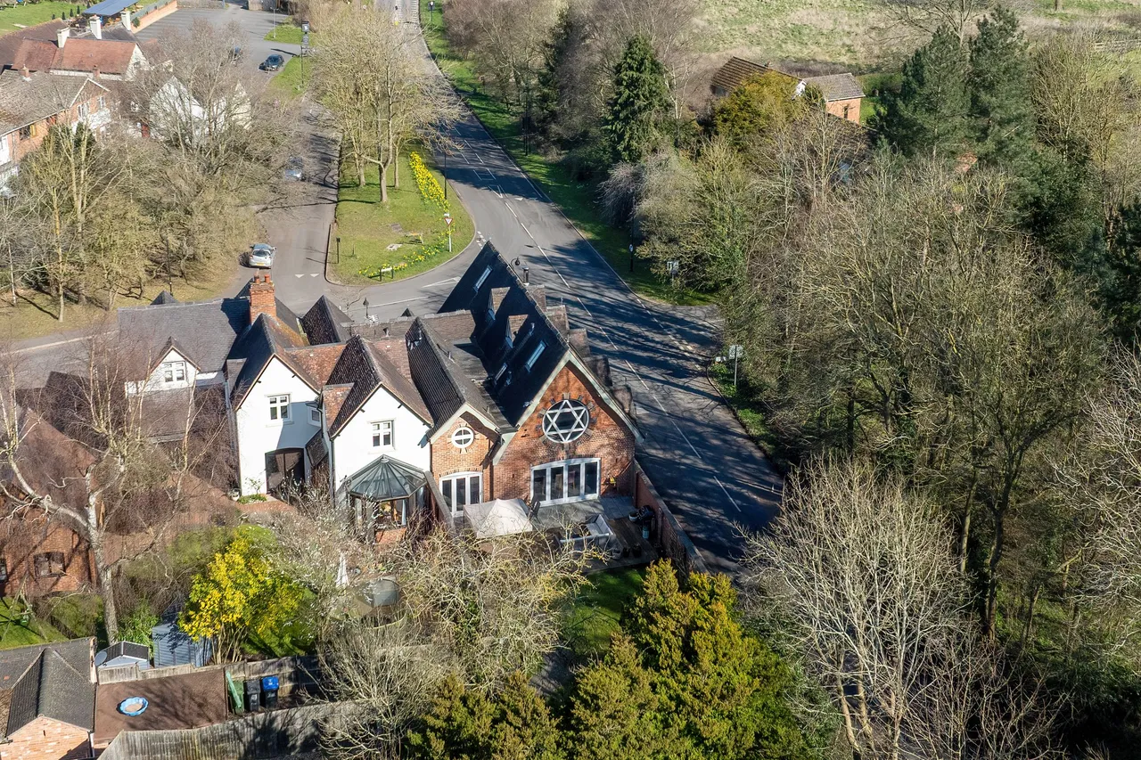 Church Hill, Bishops Tachbrook, CV33, photo 44