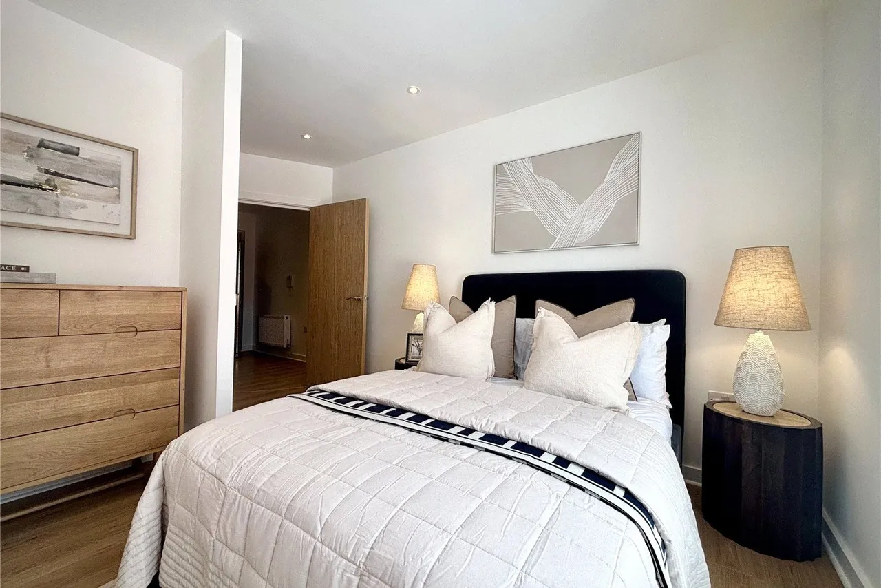 Crimea Road, Aldershot, Hampshire, GU11 1FS, photo 5