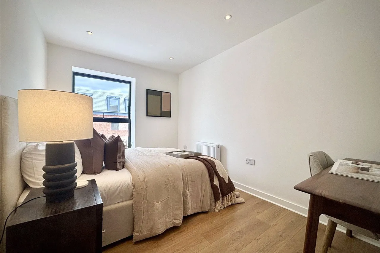 Crimea Road, Aldershot, Hampshire, GU11 1FS, photo 9