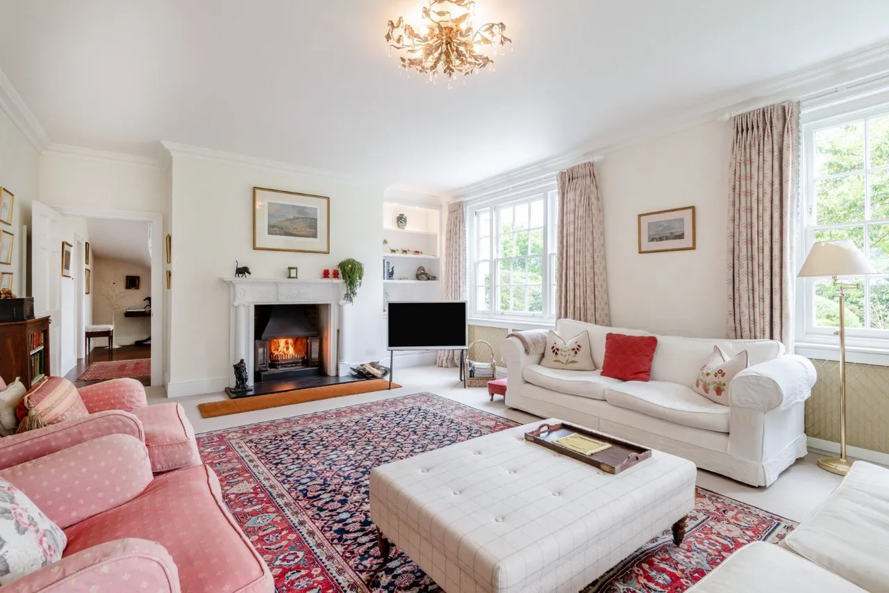 Acrise, Folkestone, Kent, CT18 8LW, photo 6