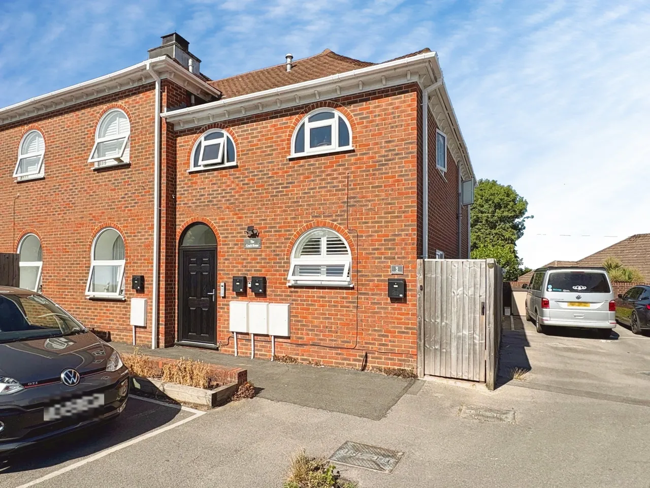 1 bed flat for sale — Church Lane East, Aldershot, Hampshire, GU11 3ST