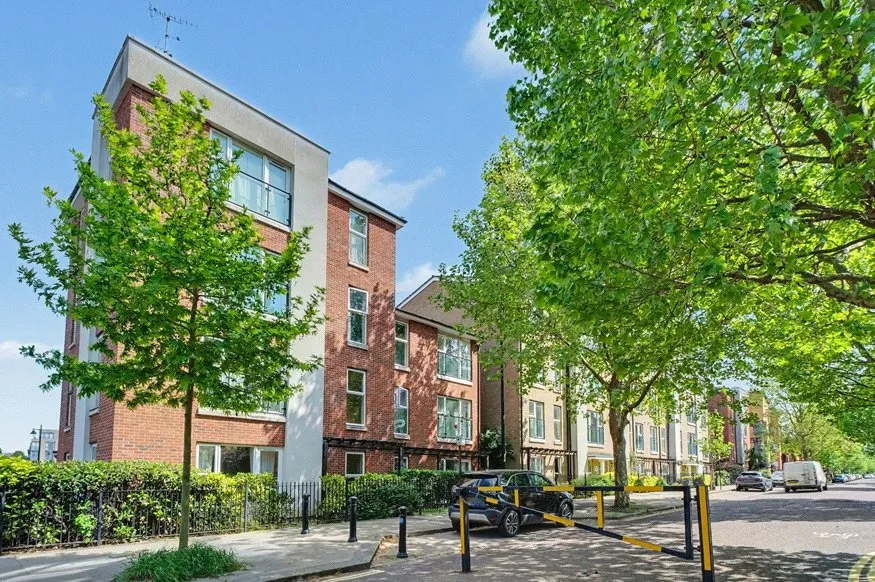 Burcher Gale Grove, London, SE15, photo 6
