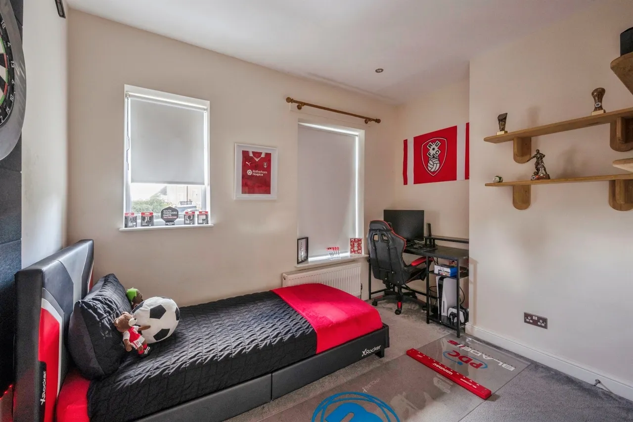 Cromwell Road, Mexborough, photo 9