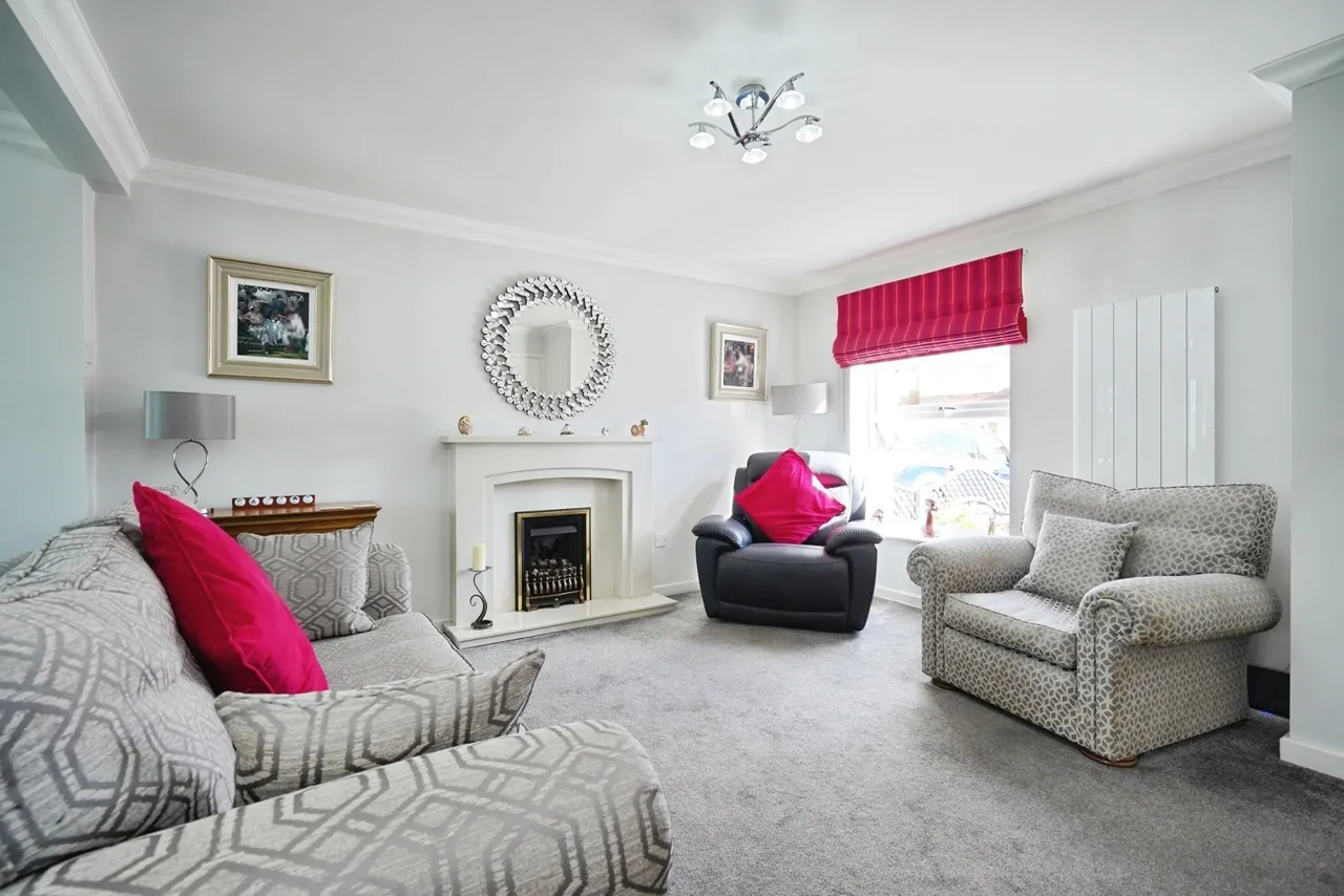 Jacklin Close, Branston, DE14, photo 2