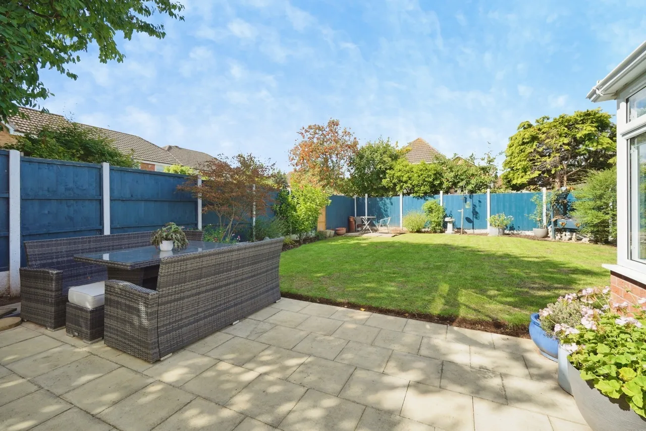 Jacklin Close, Branston, DE14, photo 17