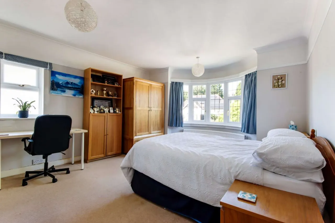 Connaught Way, Tunbridge Wells, TN4, photo 11