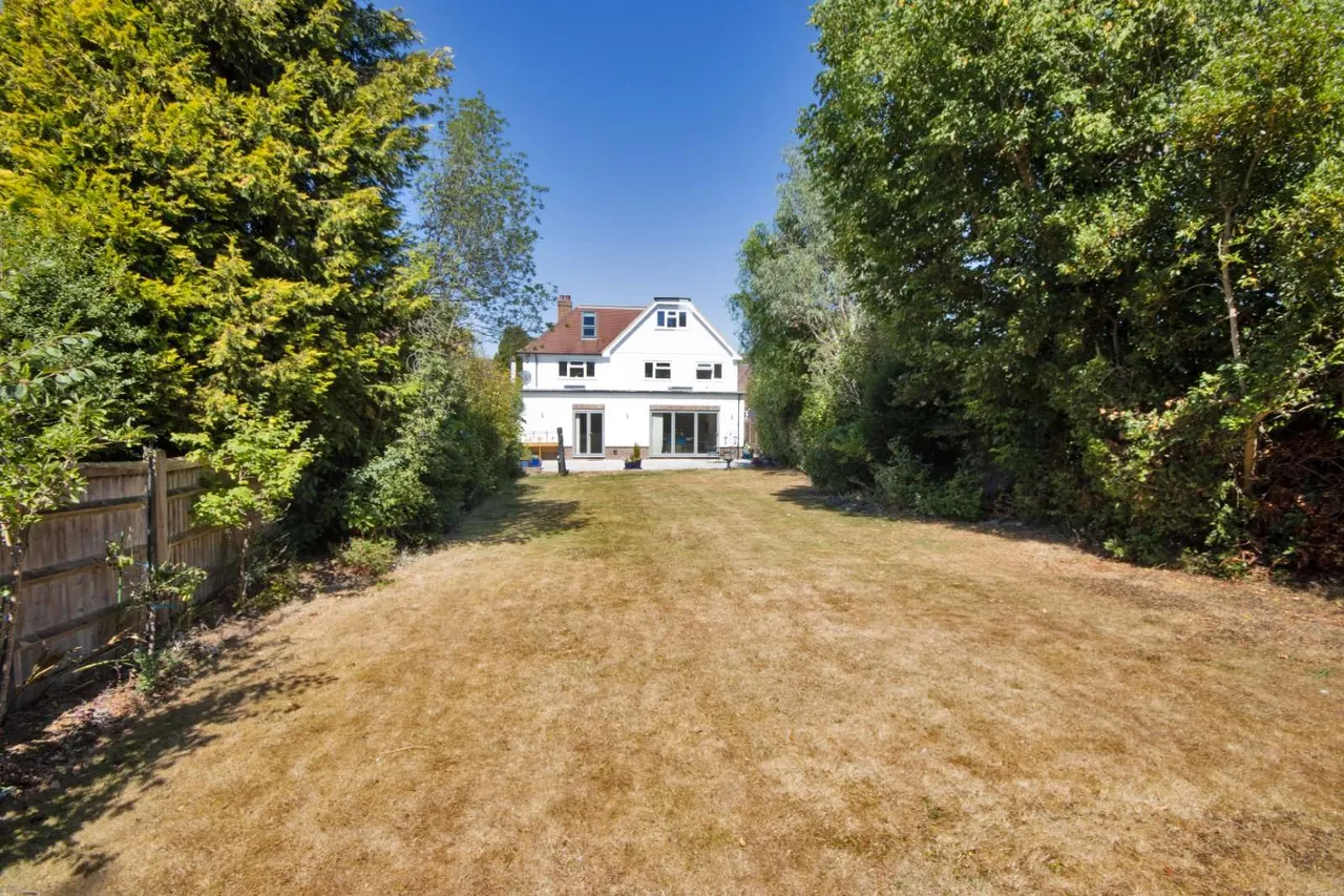 Connaught Way, Tunbridge Wells, TN4, photo 21
