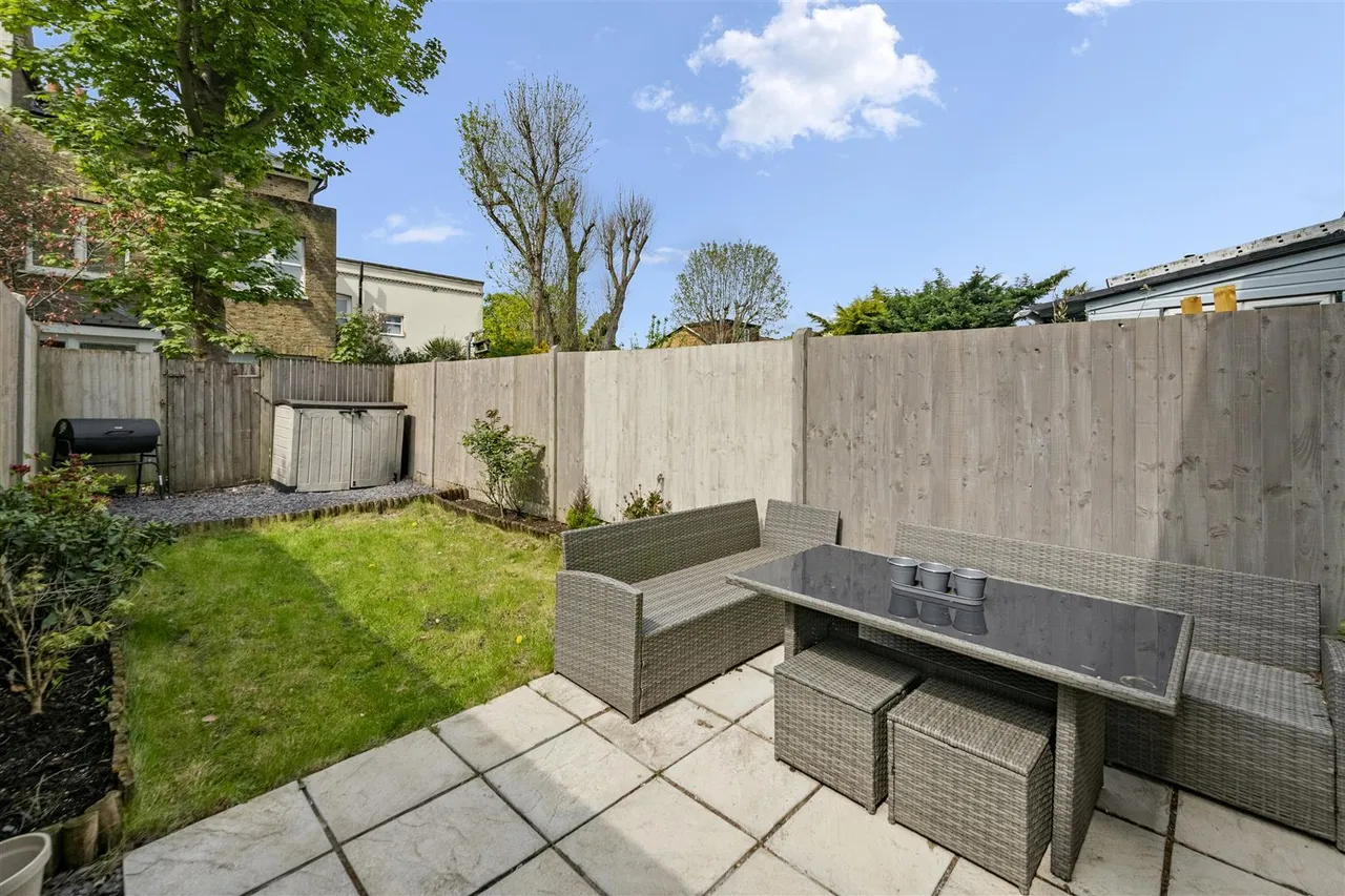 Athol Way, Hillingdon, photo 6