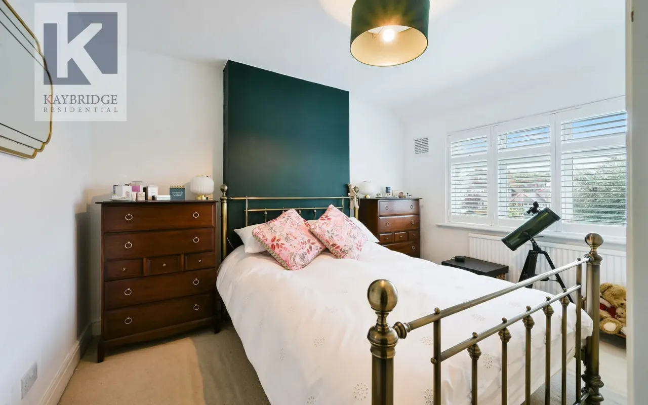 Willow Way, Epsom, KT19, photo 8