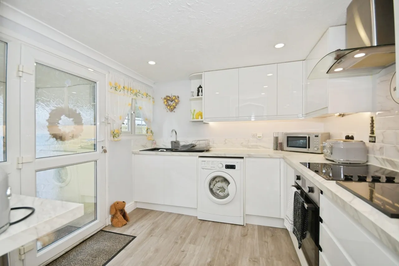 Mill Lane, Old Tupton, S42, photo 2