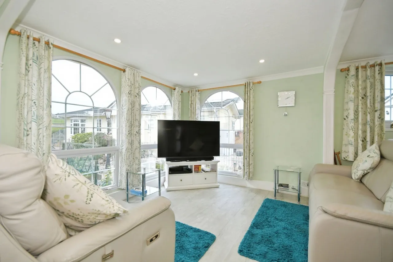 Mill Lane, Old Tupton, S42, photo 3