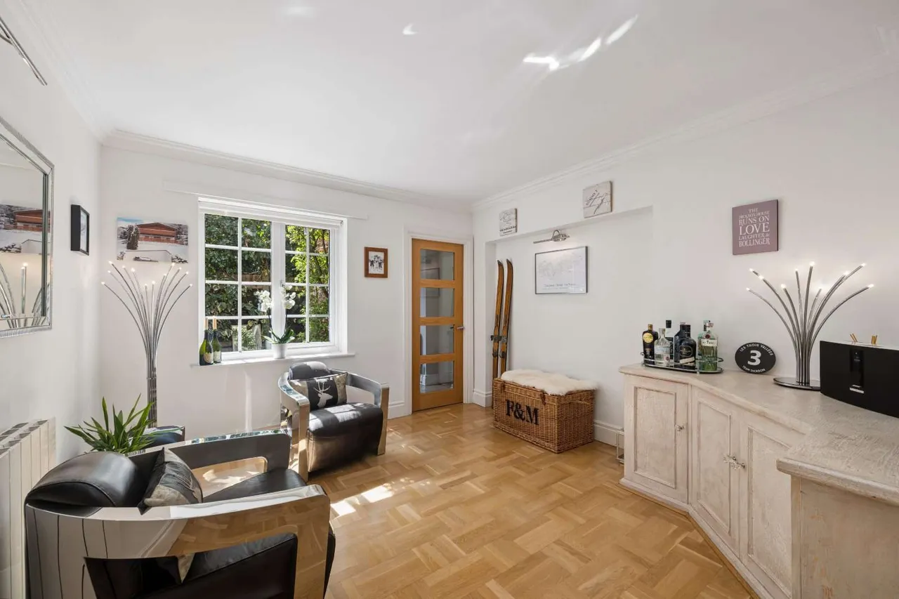 Wilmslow Park South, Wilmslow, SK9, photo 18