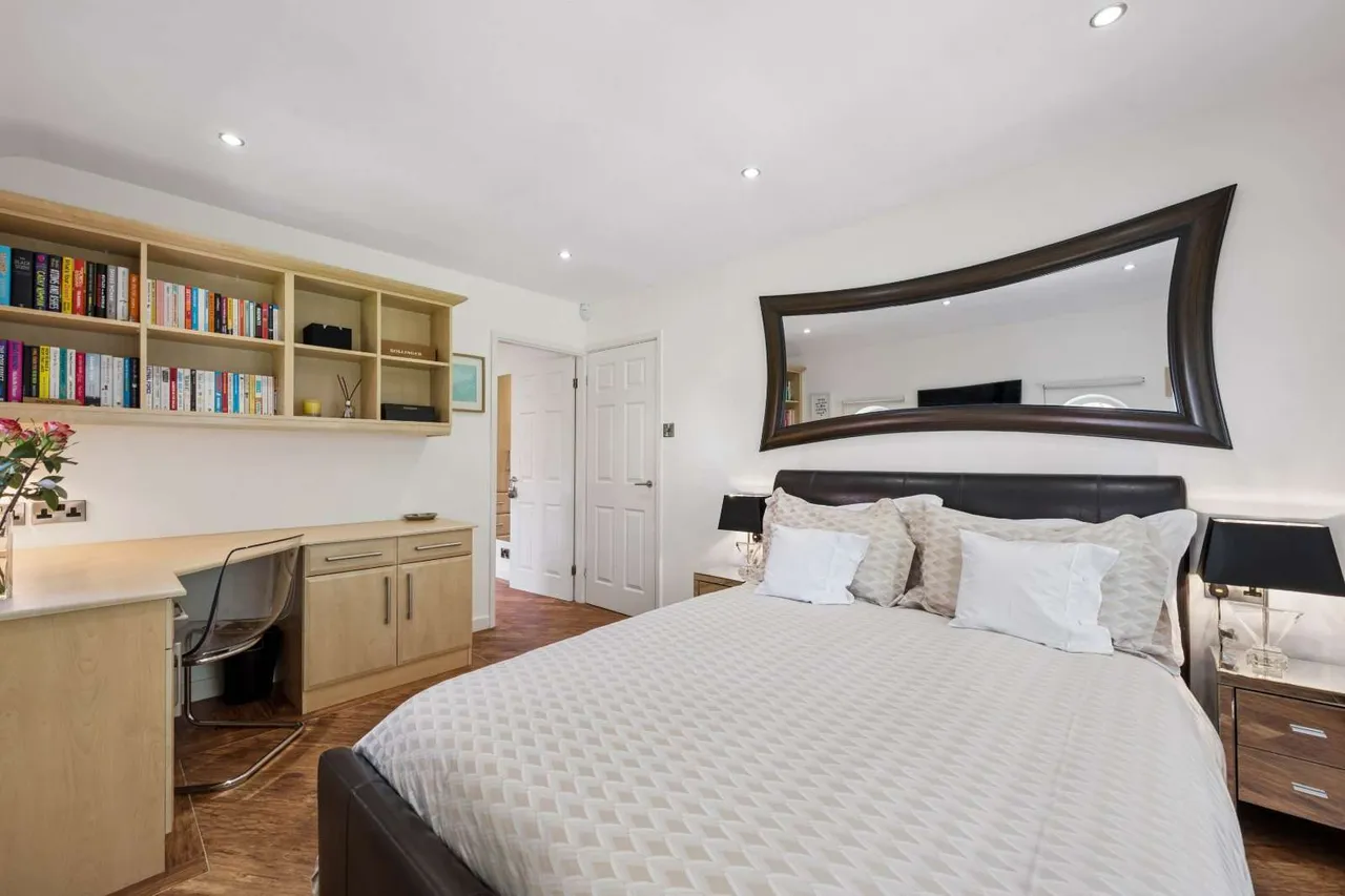 Wilmslow Park South, Wilmslow, SK9, photo 35