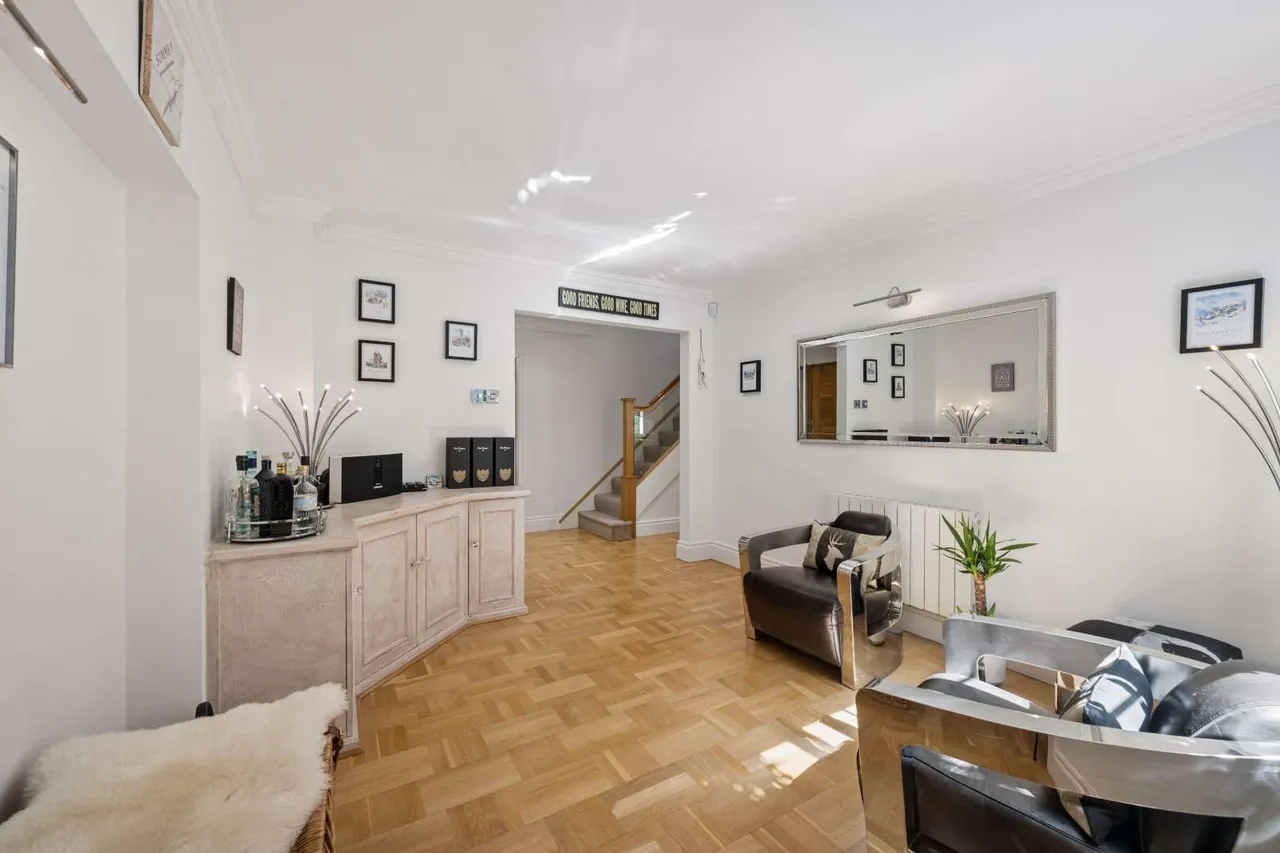 Wilmslow Park South, Wilmslow, SK9, photo 17