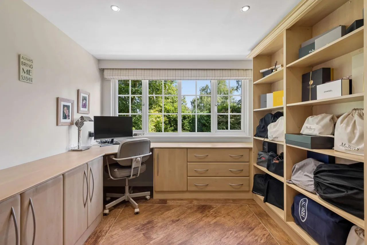 Wilmslow Park South, Wilmslow, SK9, photo 28