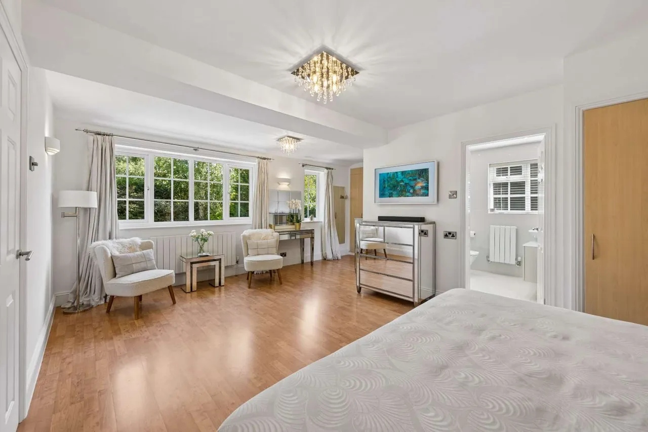 Wilmslow Park South, Wilmslow, SK9, photo 24