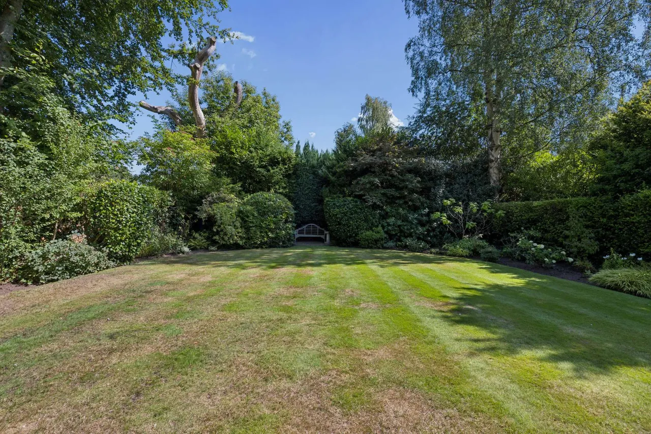 Wilmslow Park South, Wilmslow, SK9, photo 40