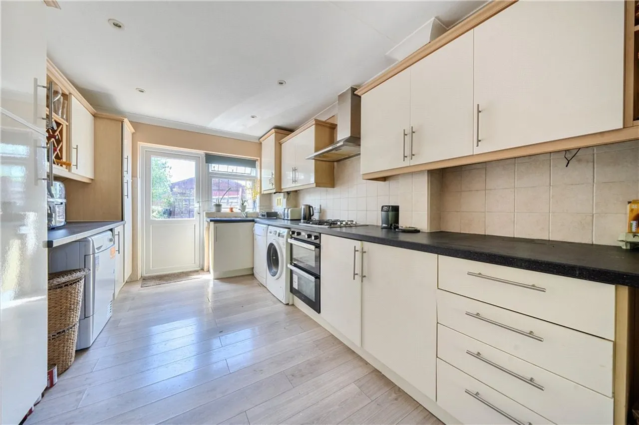 Botley Road, North Baddesley, SO52, photo 8