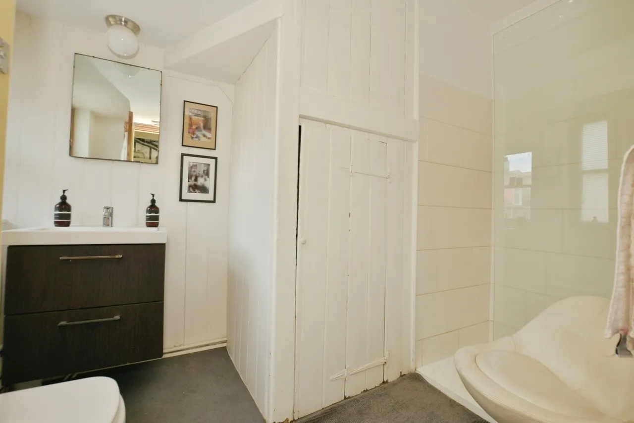 Foord Road, Folkestone, Kent, CT19, photo 20