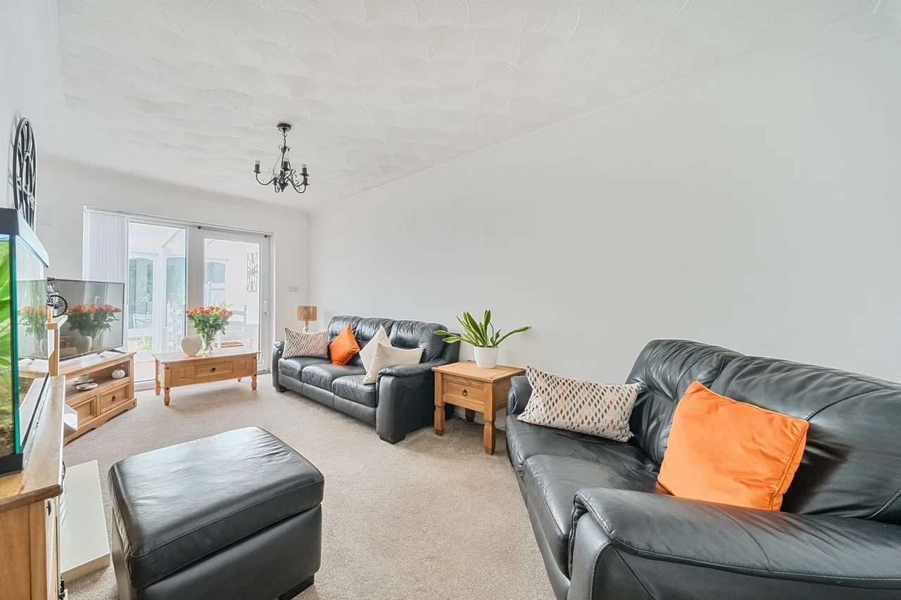 Haven Close, BR8, photo 18
