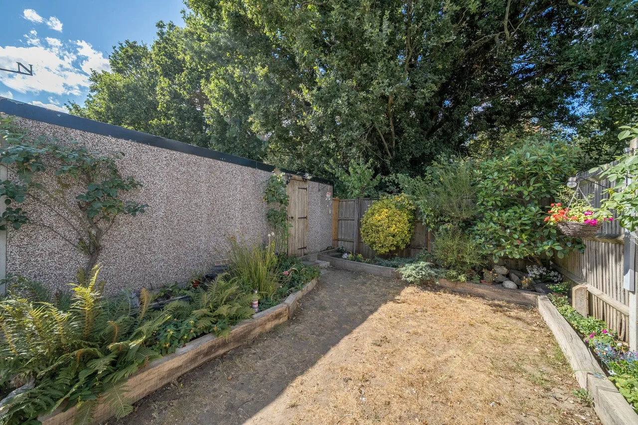 Haven Close, BR8, photo 17