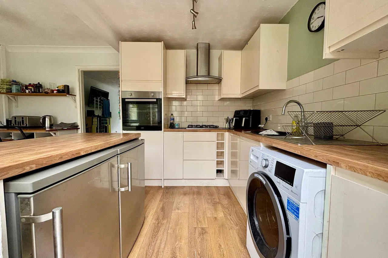 Longfield, Falmouth, TR11, photo 6