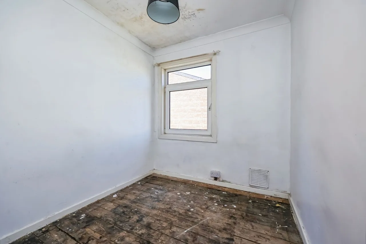 Vine Terrace, Hucknall, Nottingham, Nottinghamshire, NG15, photo 12