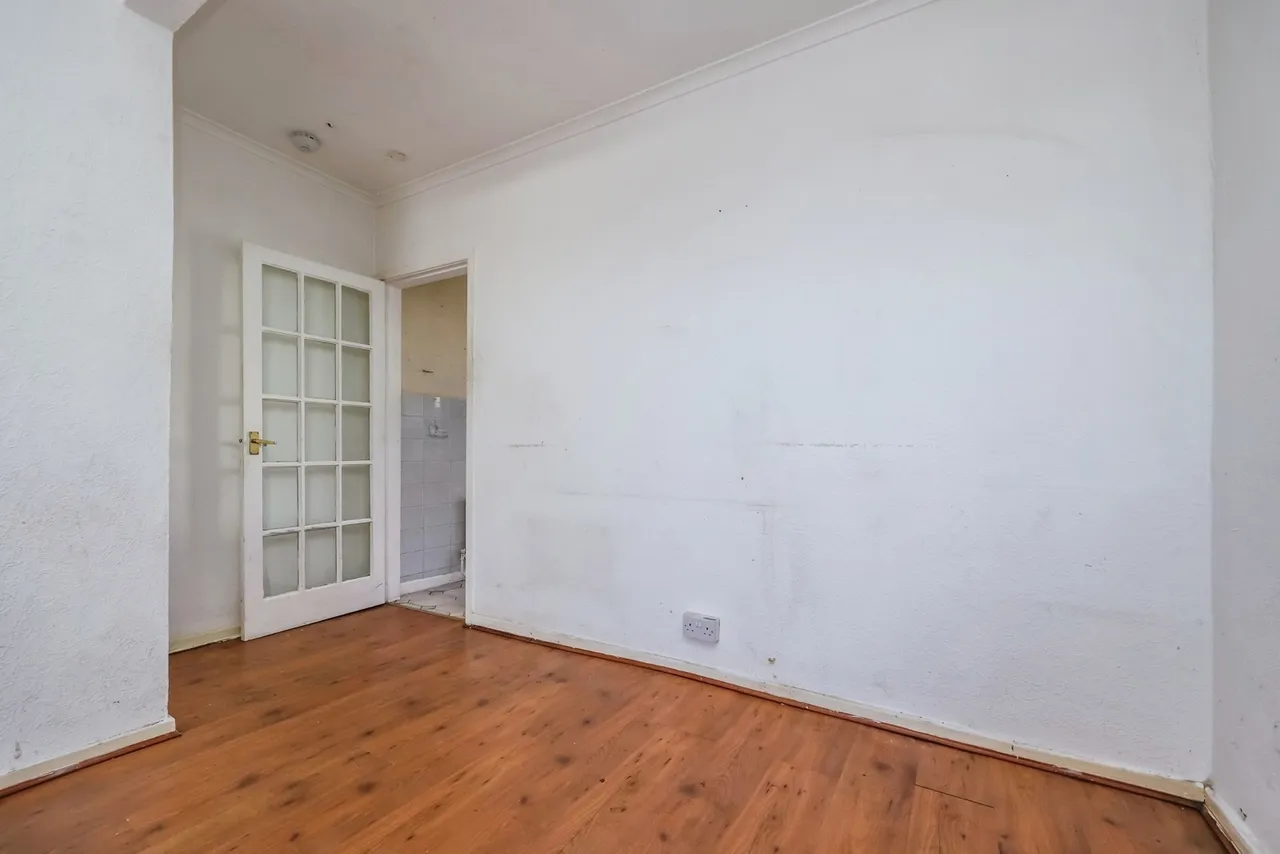 Vine Terrace, Hucknall, Nottingham, Nottinghamshire, NG15, photo 5